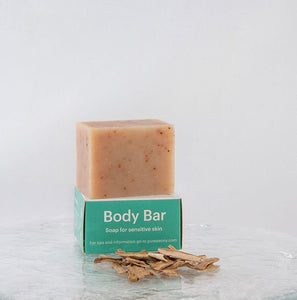 eczema soap Pure Peony natural body bar with peony root extract to soothe and calm inflamed irritated skin in a ecofriendly box